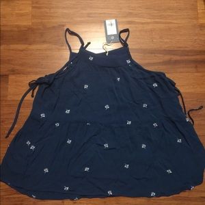 Universal Thread floral sleeveless blouse